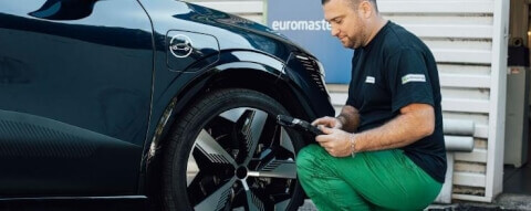 Comment choisir le bon pneu pour votre véhicule électrique ?