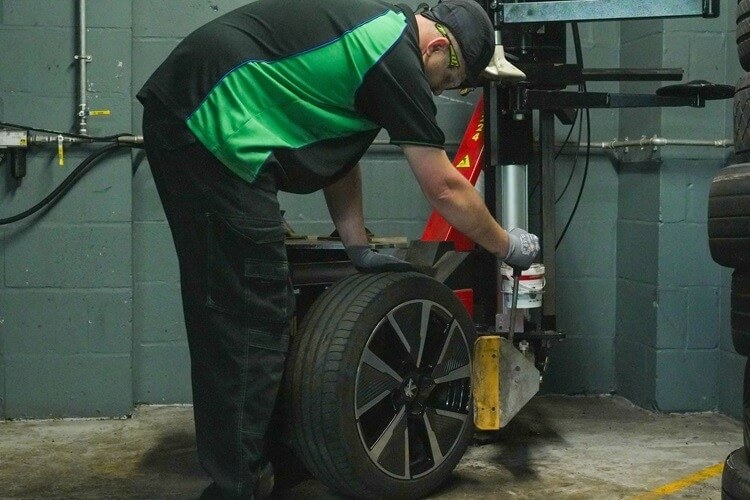 How Do I Choose the Best Tyres for My Car? ATS Euromaster