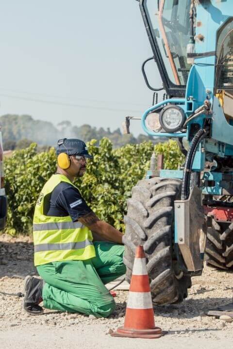 Manutenzione mezzi agricoli