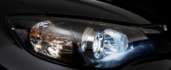Todo lo que debes saber para poner bombillas LED homologadas en tu coche  con faros halógenos. Ya es legal y mucho más fácil