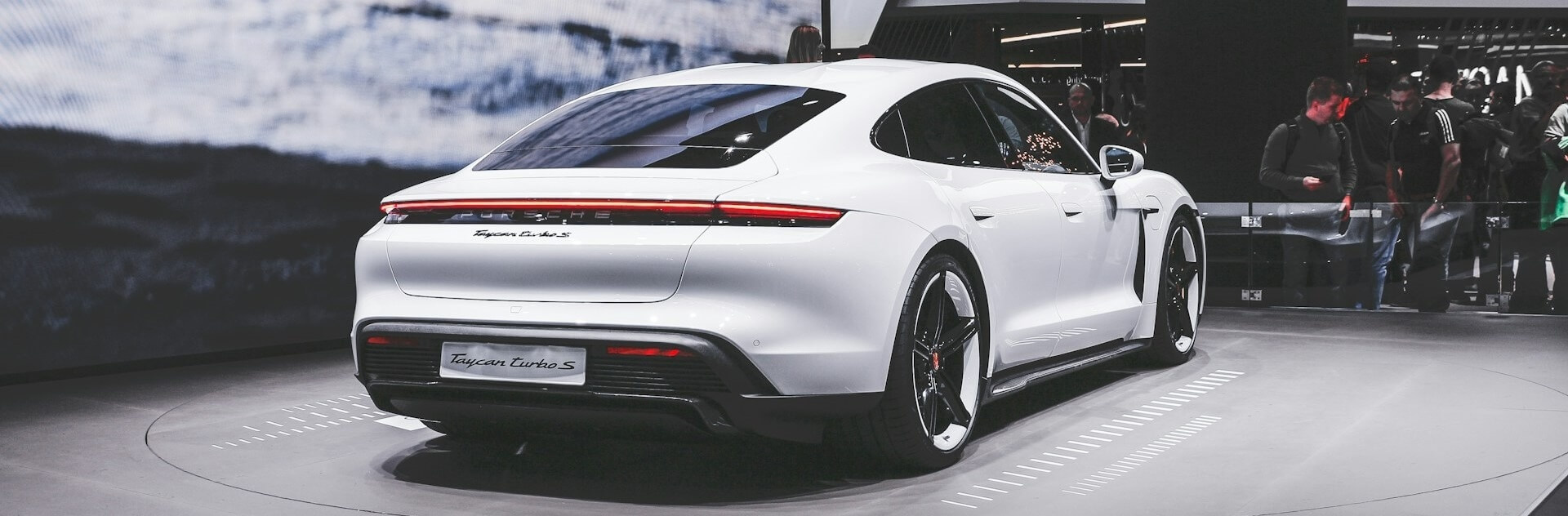 Gomme per Porsche Taycan